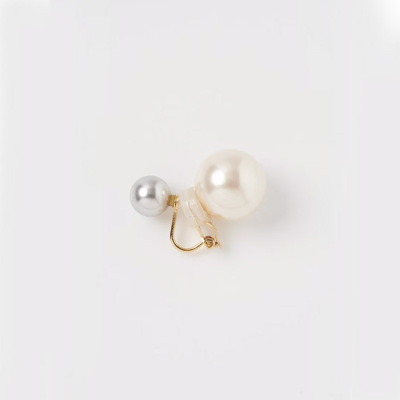 【MAYU】basic pearl rivets earring（片耳用）【#ミミフェス】