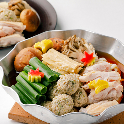 花山椒鶏つくねと丹波あじわいどりの鍋≪クール便・冷凍≫