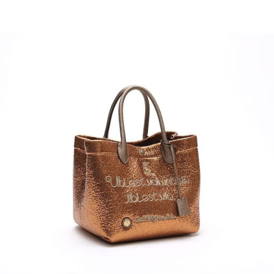 ジェネシス/キューブトート25cm(Dカン+)27AW01002　BRONCE.C（ブロンズ）【先行受注・7月20日以降お届け】