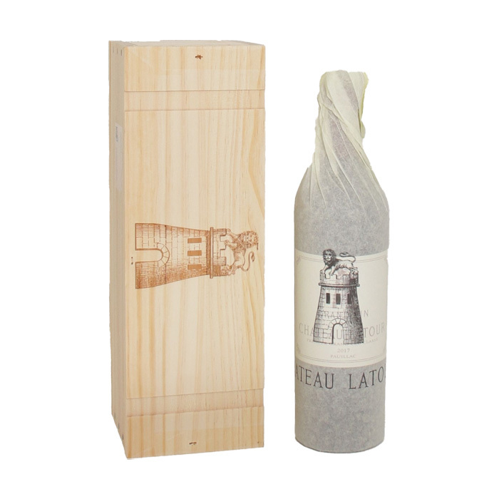 大ワイン祭】〔S-17〕シャトーラトゥール 2017 木箱入り(sw257817