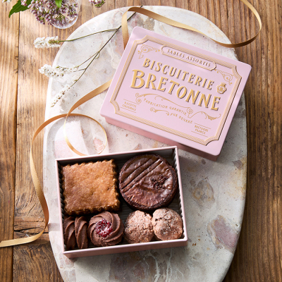 プティピンク〈缶〉(15個入)