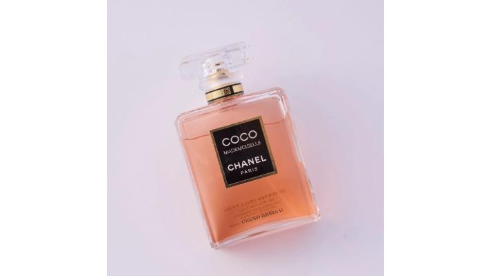 2026年最新】「シャネル〈CHANEL〉」ココ マドモアゼル メークアップ