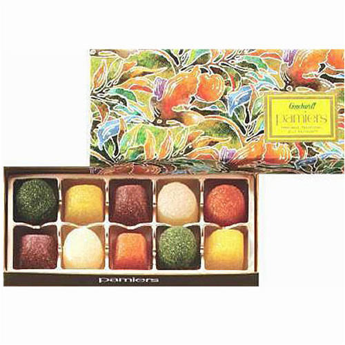 色とりどりのゼリー菓子が詰め合わせになった箱