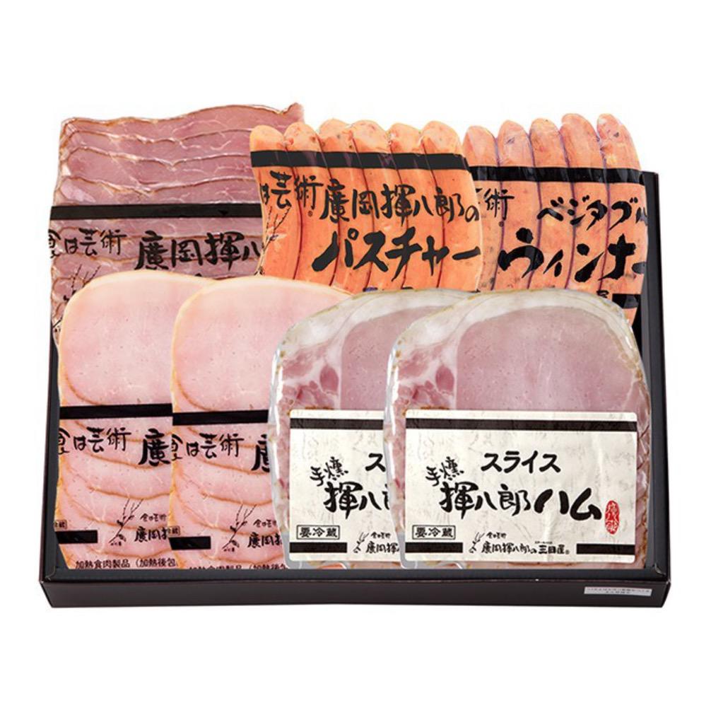 黒いギフトボックスに入ったさまざまな種類のハムやウインナーのギフト