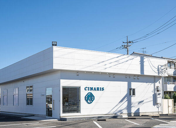 シナリスの店舗外観