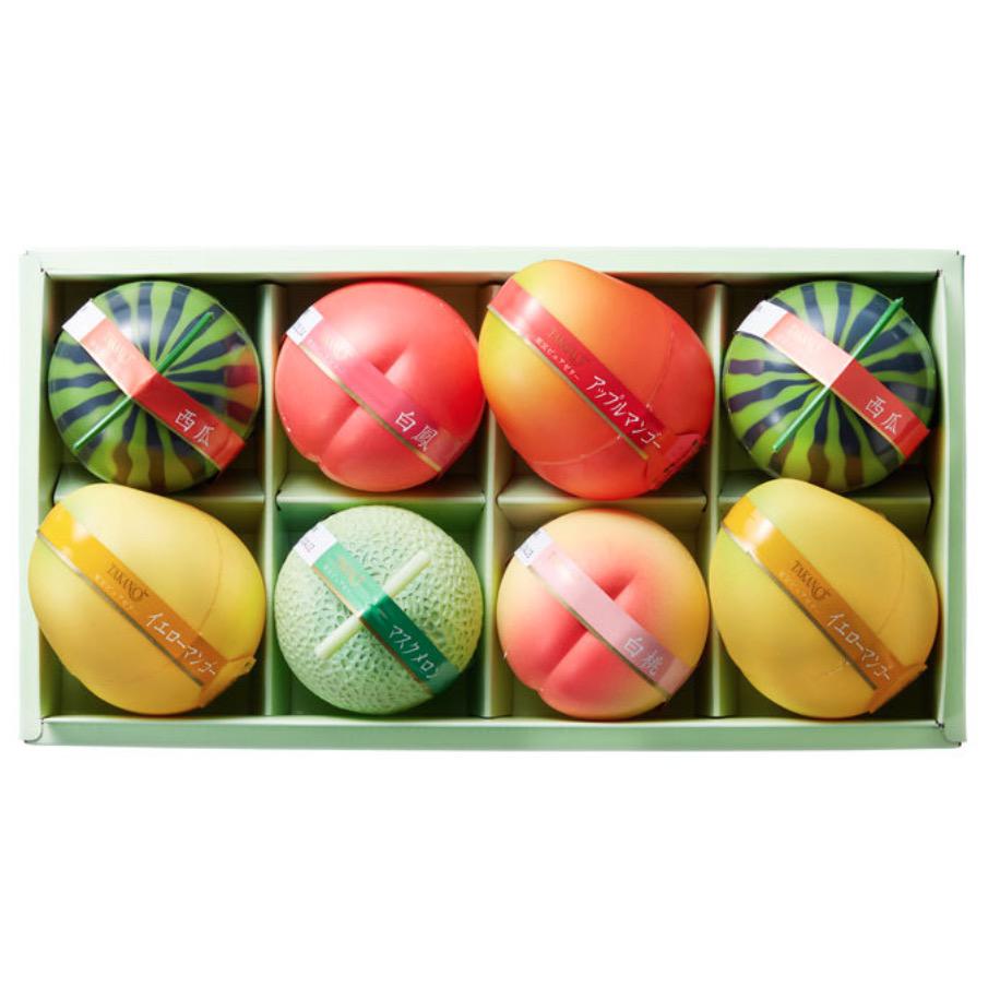淡いグリーンの化粧箱に入った果物を模ったカップ入りの8種類のフルーツゼリー