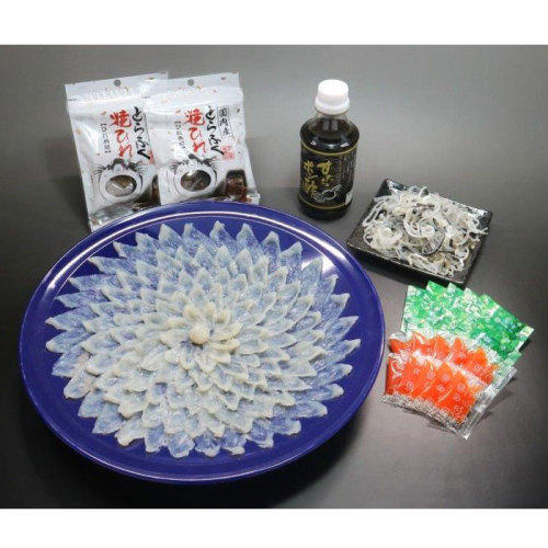 天然とらふぐのてっさや皮刺し等のセット