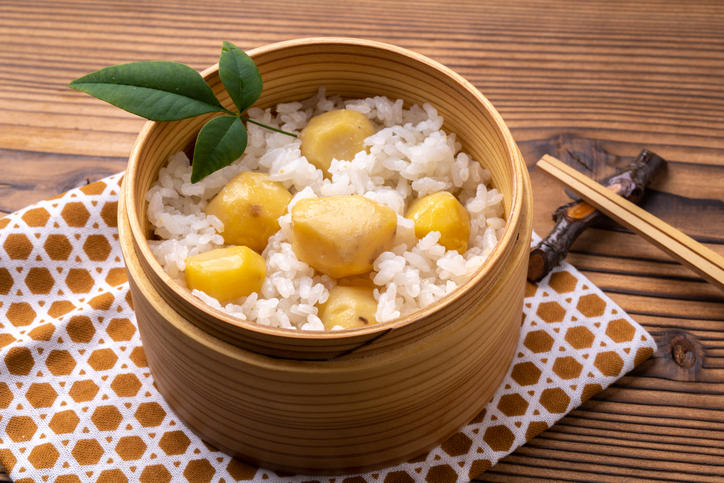 ワッパに詰められた栗ご飯