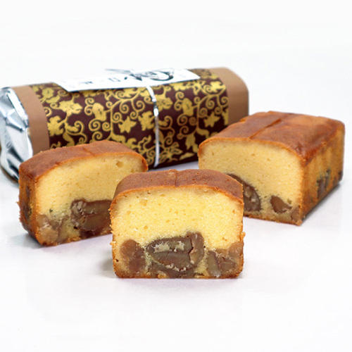 栗が入ったパウンドケーキ。
