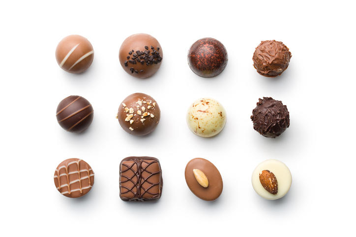 さまざまなチョコレートプラリーヌ - チョコレートのロイヤリティフリーストックフォト