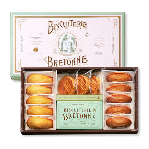 淡いピンクの箱に入った焼き菓子「ブルターニュ クッキー・ガトー アソート （13個＋1缶入）」