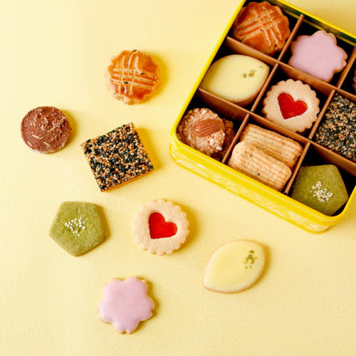 五感の「菓子いろいろ」