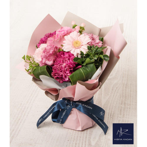 日比谷花壇のピンク系ブーケ