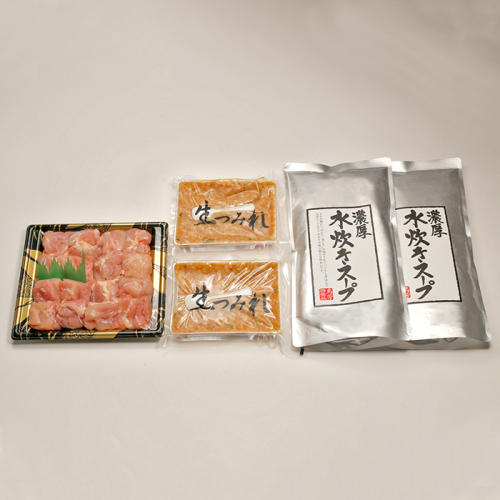 鶏もも肉・つみれ・スープがパックされた「鶏肉専門店 鳥芳」の「白濁スープの水炊きセット」