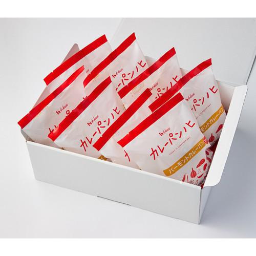 個包装されたバーモントカレーパン8個（箱入り）