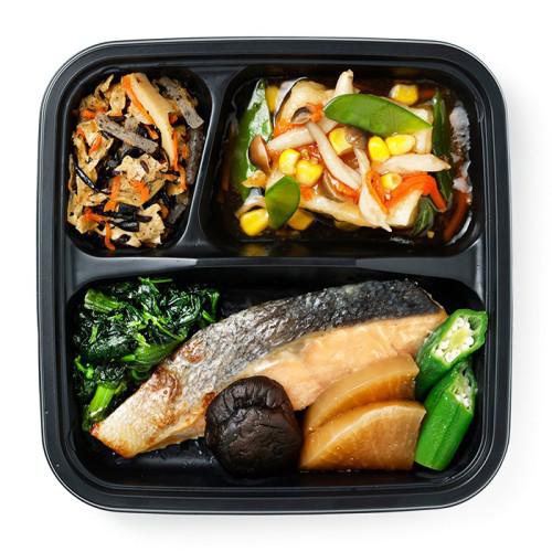 鮭の西京焼き・豆乳餅の野菜あんかけ・湯葉五目煮が入った冷凍弁当