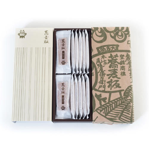 本家 尾張屋の蕎麦板3枚×12袋が入った箱