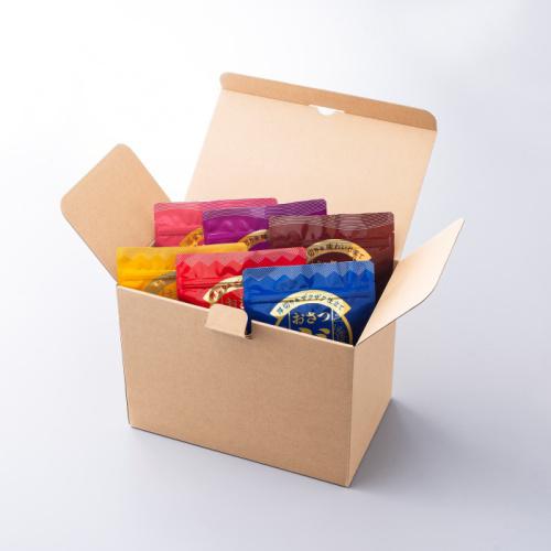 ベージュの箱に入ったおさつどきっの「おさつどきっ6種セット」