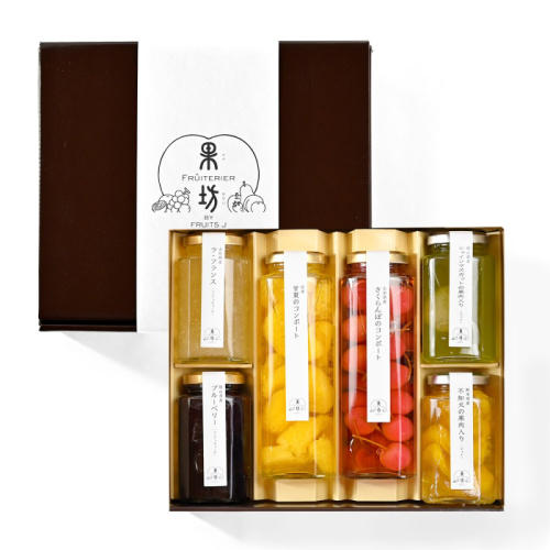 国産果の実（かんのみ）果坊セレクション6本のパッケージ中身