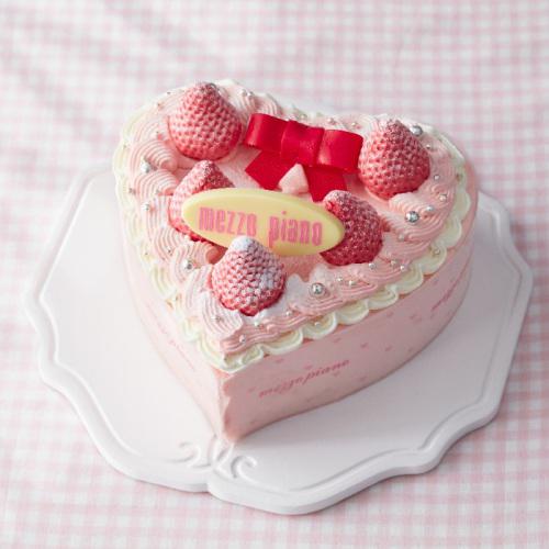 「メゾピアノ」の「ストロベリー プリンセスケーキ」