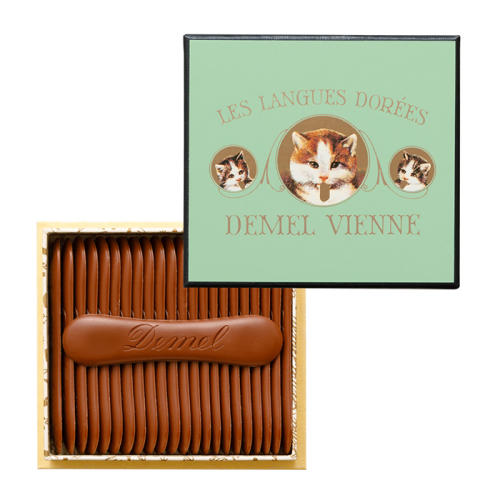 緑の箱に入ったデメルの「ソリッドチョコ猫ラベル ミルク」