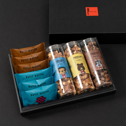 黒い箱に入ったワッフル･ケーキの店 R.L(エール・エル)の「コロコロワッフル＆プティワッフルセット」