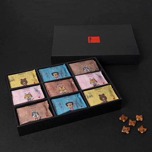 黒い箱に入ったワッフル・ケーキの店 R.L(エール・エル)の「(大阪限定入り)コロコロワッフル パック36袋セット」