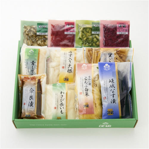 緑の箱に入った京つけもの もり 京漬物詰合せ