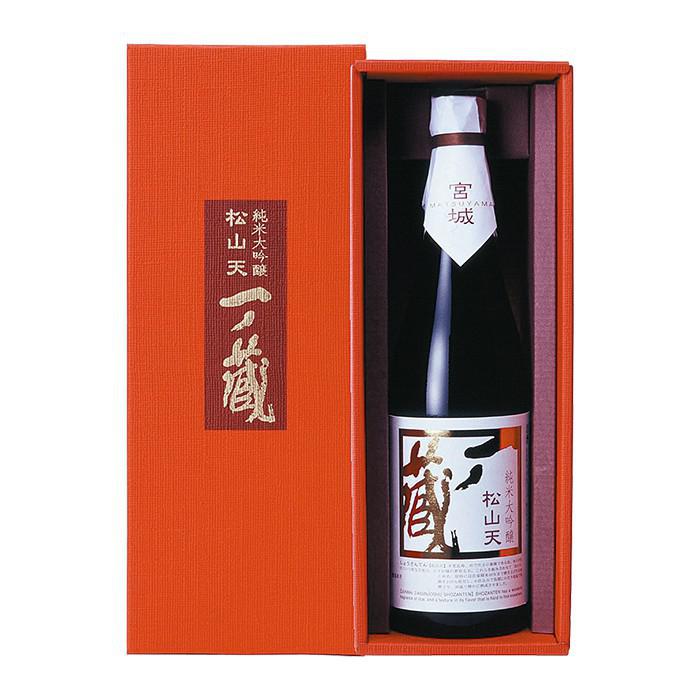 「一ノ蔵 純米大吟醸 松山天」のボトルとギフト箱