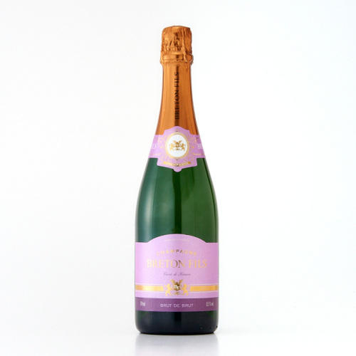 薄い紫色のラベルが貼られたブルトンフィス エキストラブリュット Hankyu オリジナルラベル