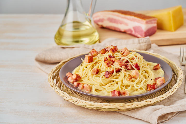カルボナーラパスタ