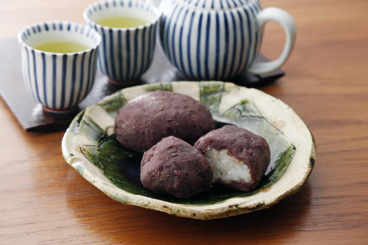 秋分の日ってどんな祝日？過ごし方や食べ物などをわかりやすく解説！｜HANKYU FOOD おいしい読み物｜フード｜阪急百貨店公式通販 HANKYU  FOOD