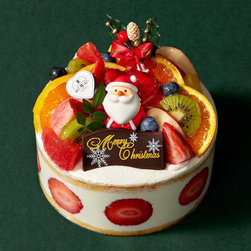 フリュテリー果坊の7種の果実のクリスマスデコレーションケーキ