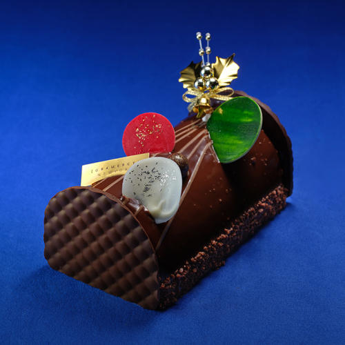 青いシートにのったグラマシーニューヨークの「グラマシーブッシュ＜12月24日午前10時から午後2時受け取り＞」