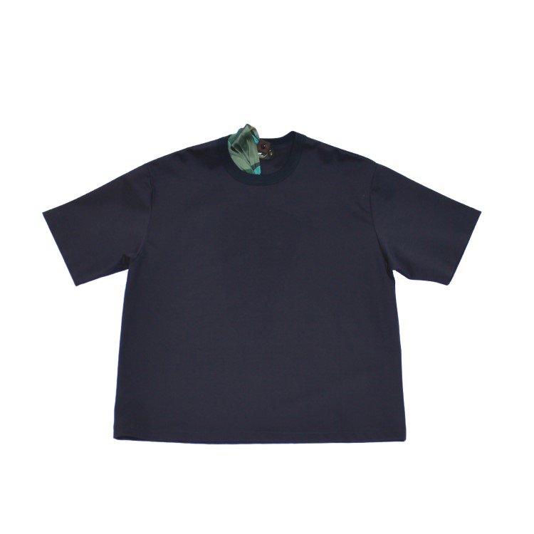 kolor ¥33,000