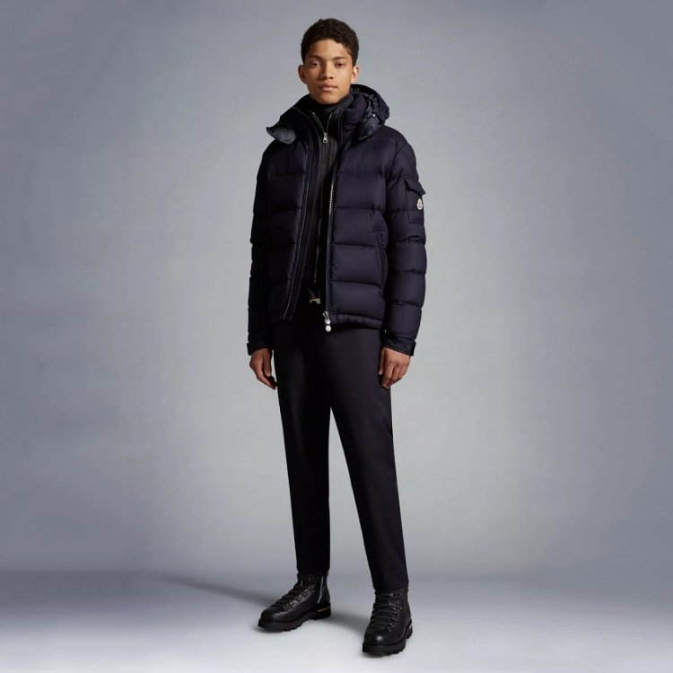 ⭐人気⭐MONCLERダウン MONCLER ＜モンクレール＞ 人気のダウンジャケット&アウター｜WHAT'S