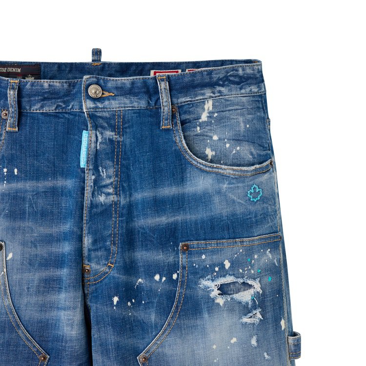 Detail Front Pocket