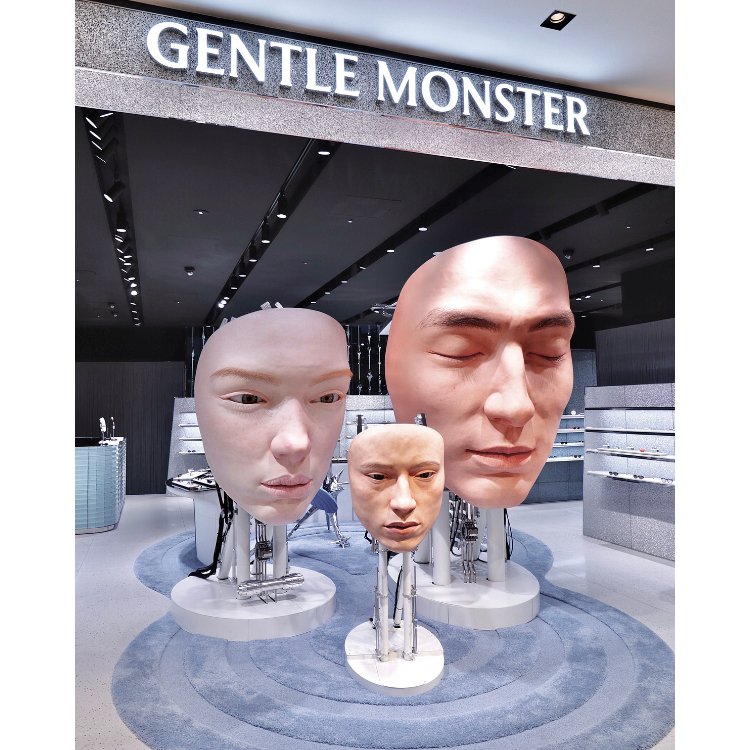 GENTLE MONSTER