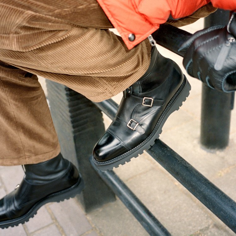 John Lobb①.jpg