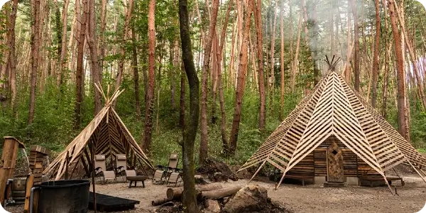 FOLKWOOD VILLAGE