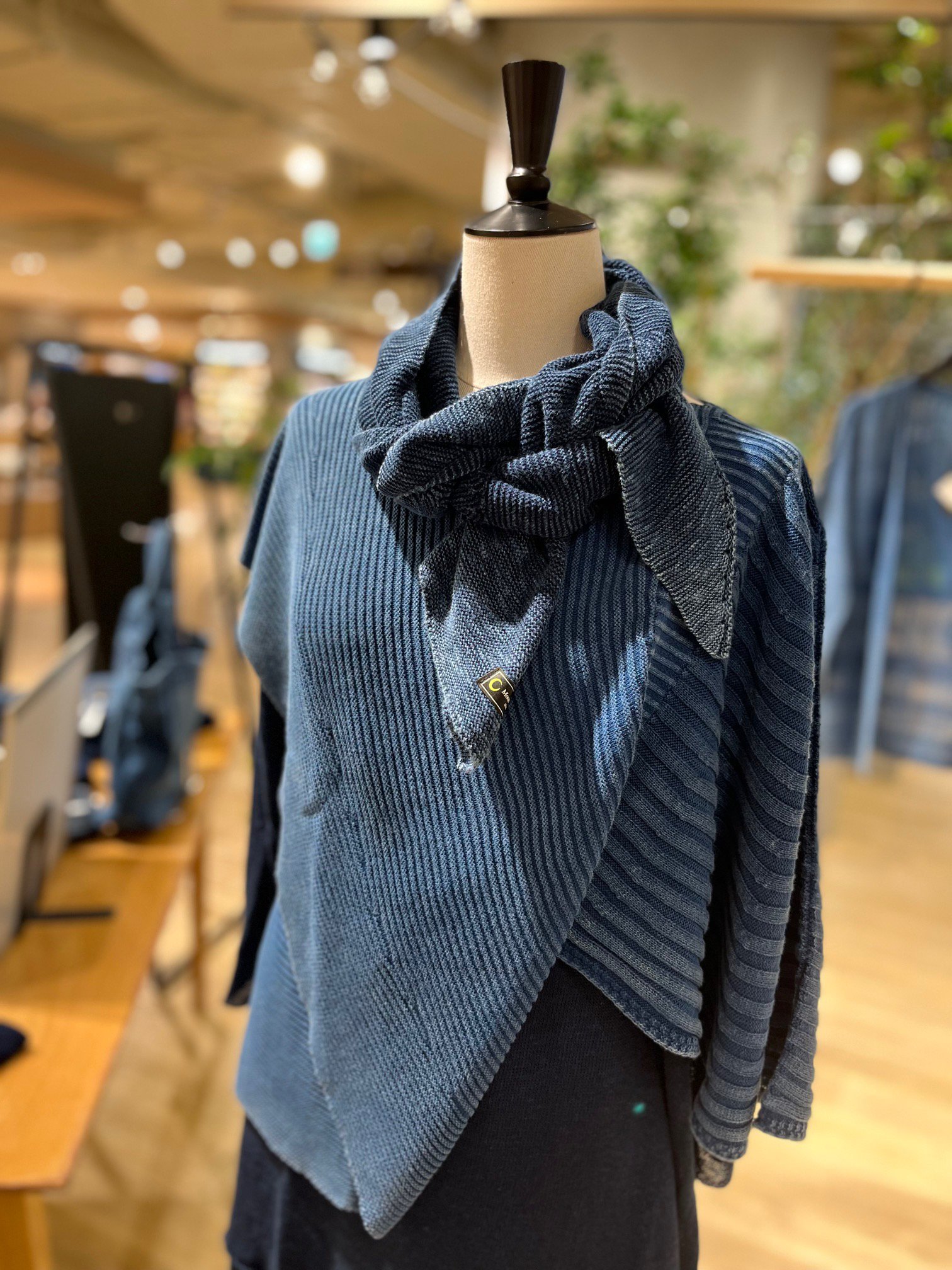 お歳暮・冬ギフト特集 - おとなの週末お取り寄せ倶楽部 ◎5階イベントテラス◎インディゴの世界「moon beat quarity トップス