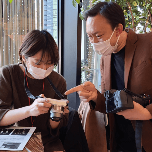 <small>一眼レフカメラで本格写真!</small><br>@g_kyotocafe的<br>スイーツの撮り方